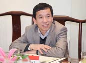 　　王一川、董曉萍 的“我國文化軟實力發展戰略研究”完成了一項全國在校大學生中外文化符號觀調查。